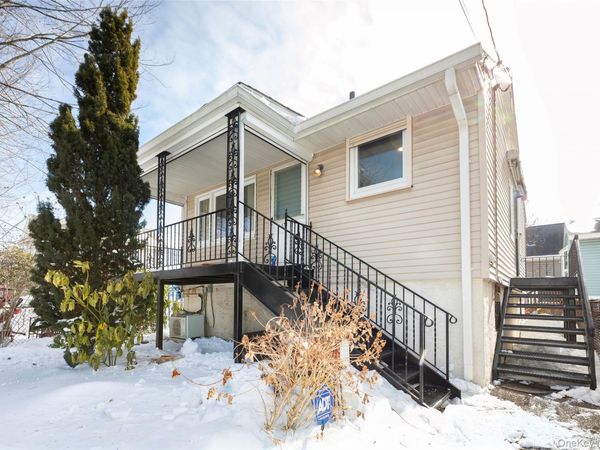 178 Beach Street , Bronx, NY 10464