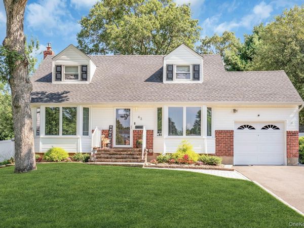 43 Genesee Drive, Commack, NY 11725