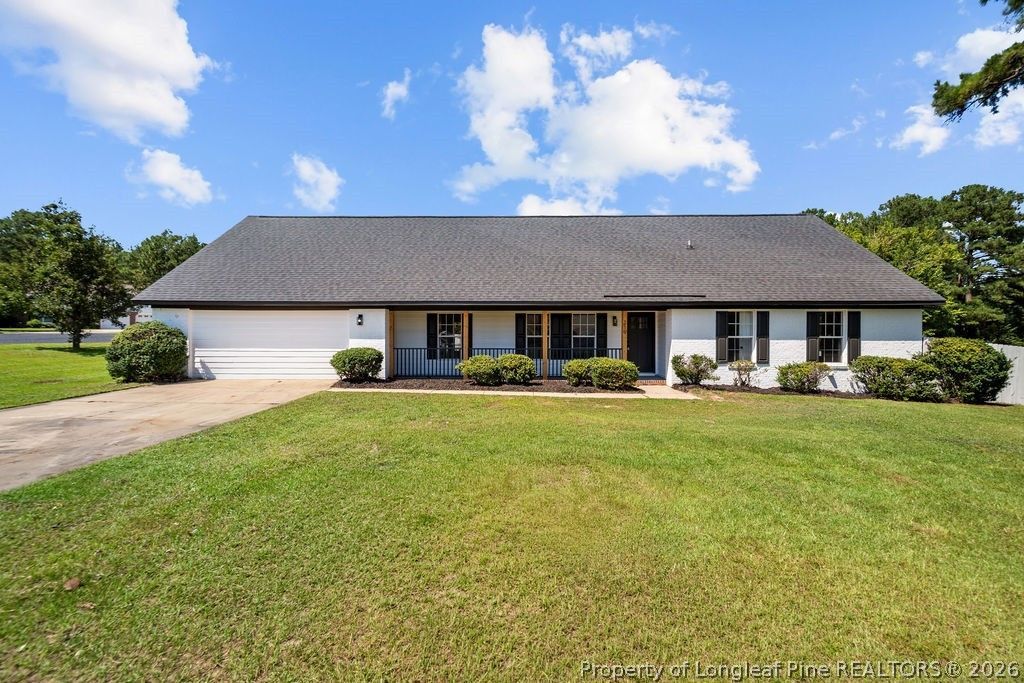 119 Hollow Lane, Raeford, NC 28376 Main Photo