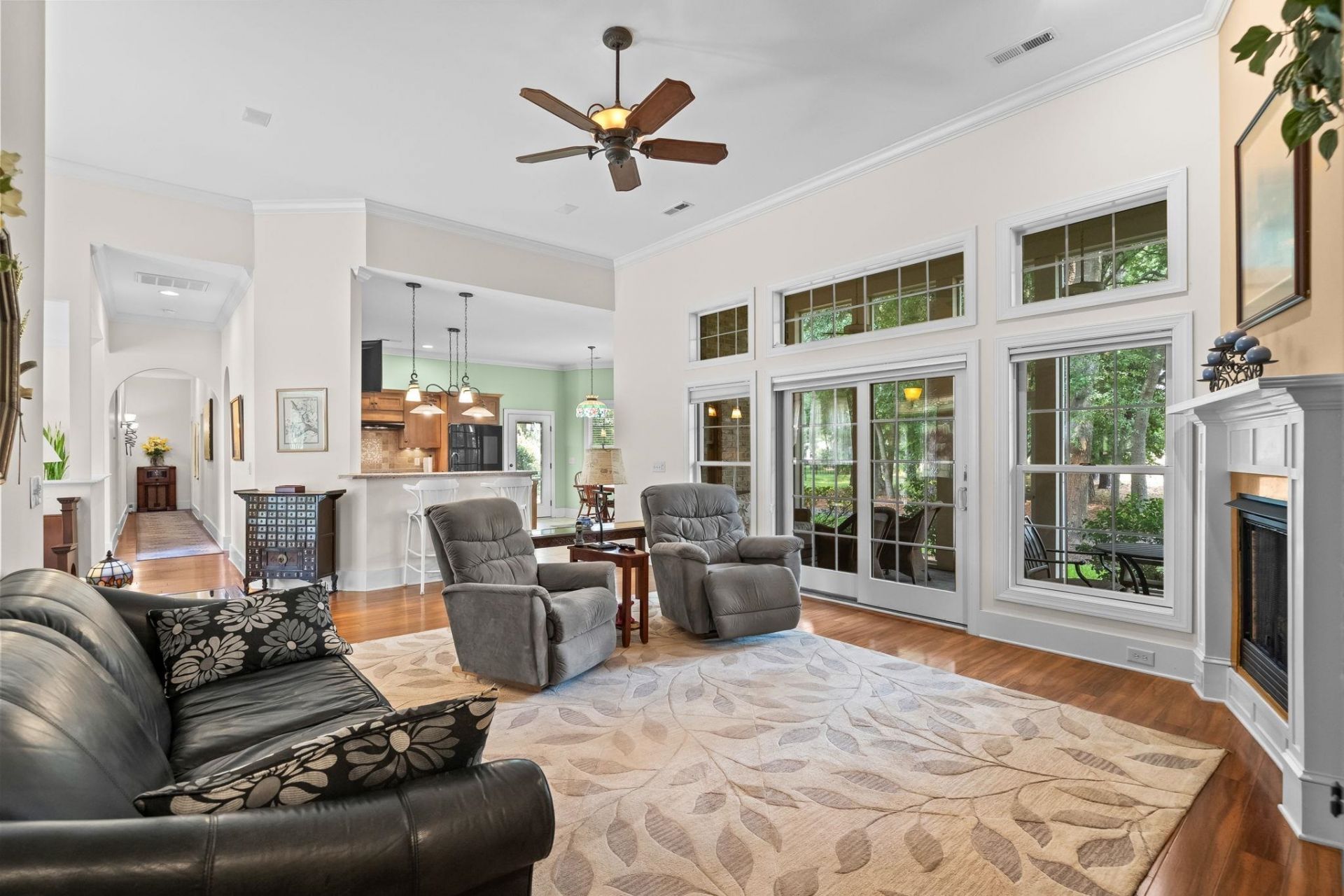 25 Fairway Ln. Photo 12