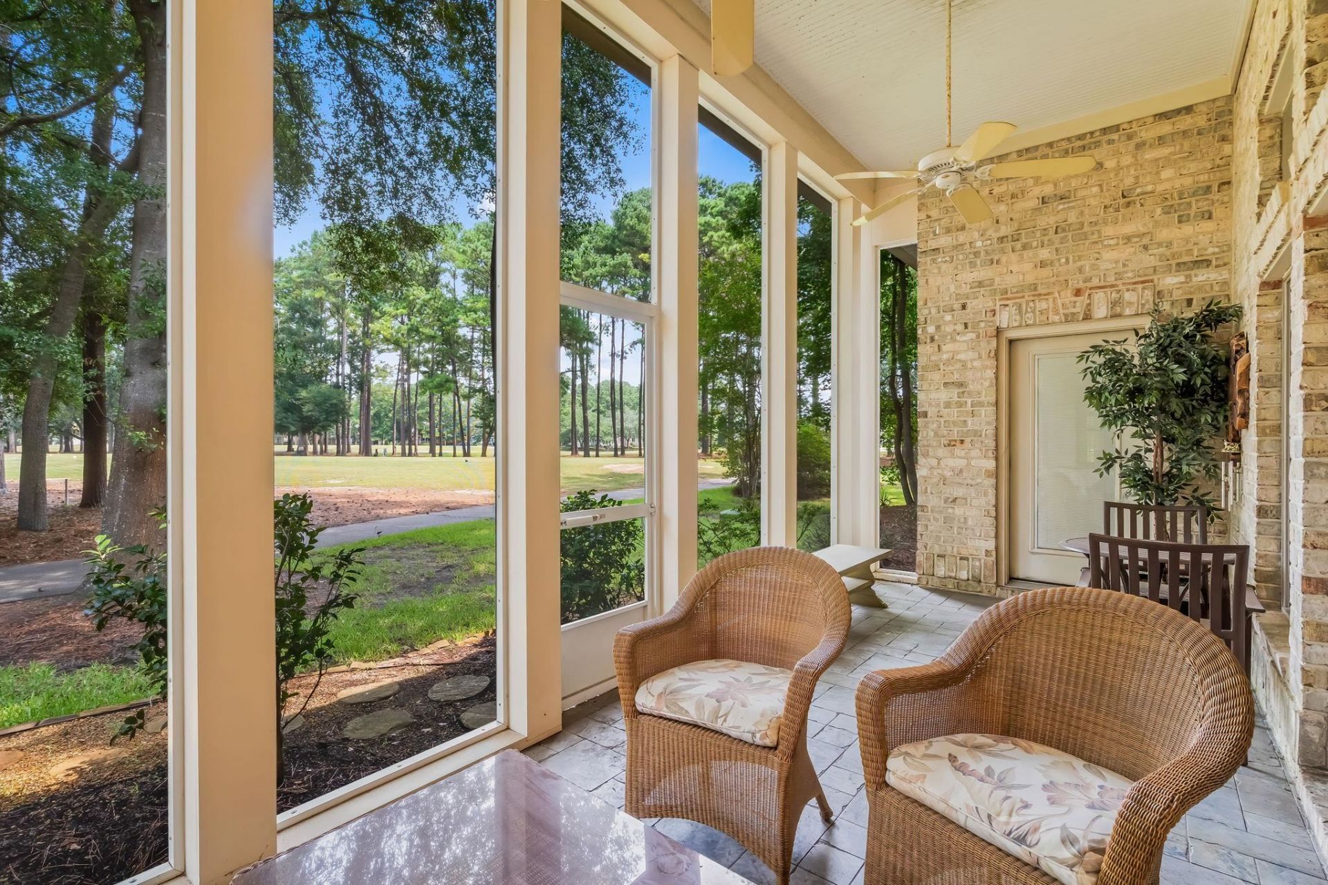 25 Fairway Ln. Photo 27