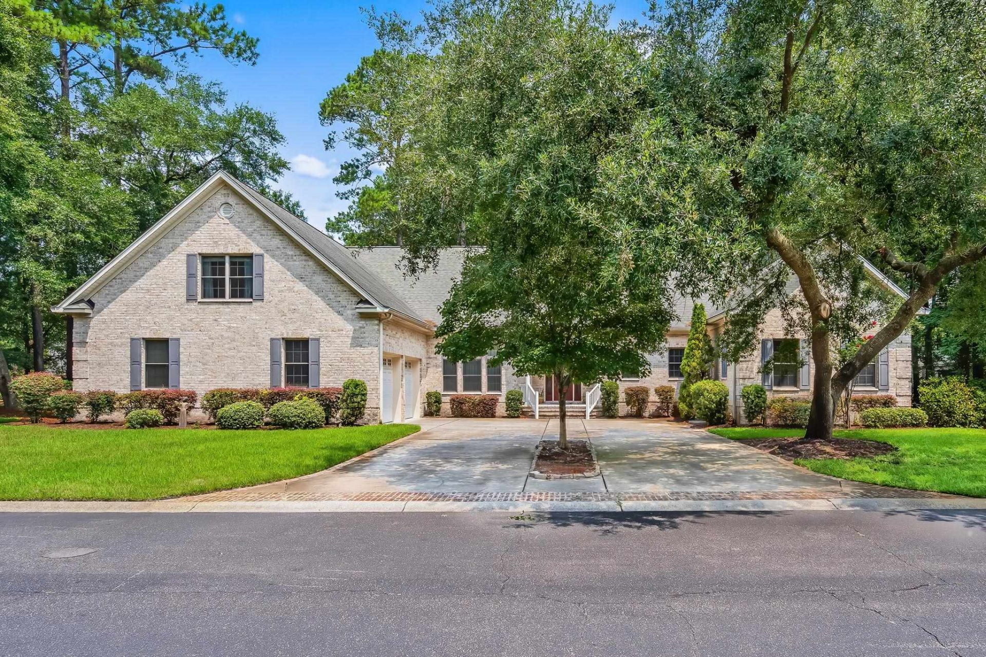 25 Fairway Ln. Photo 39