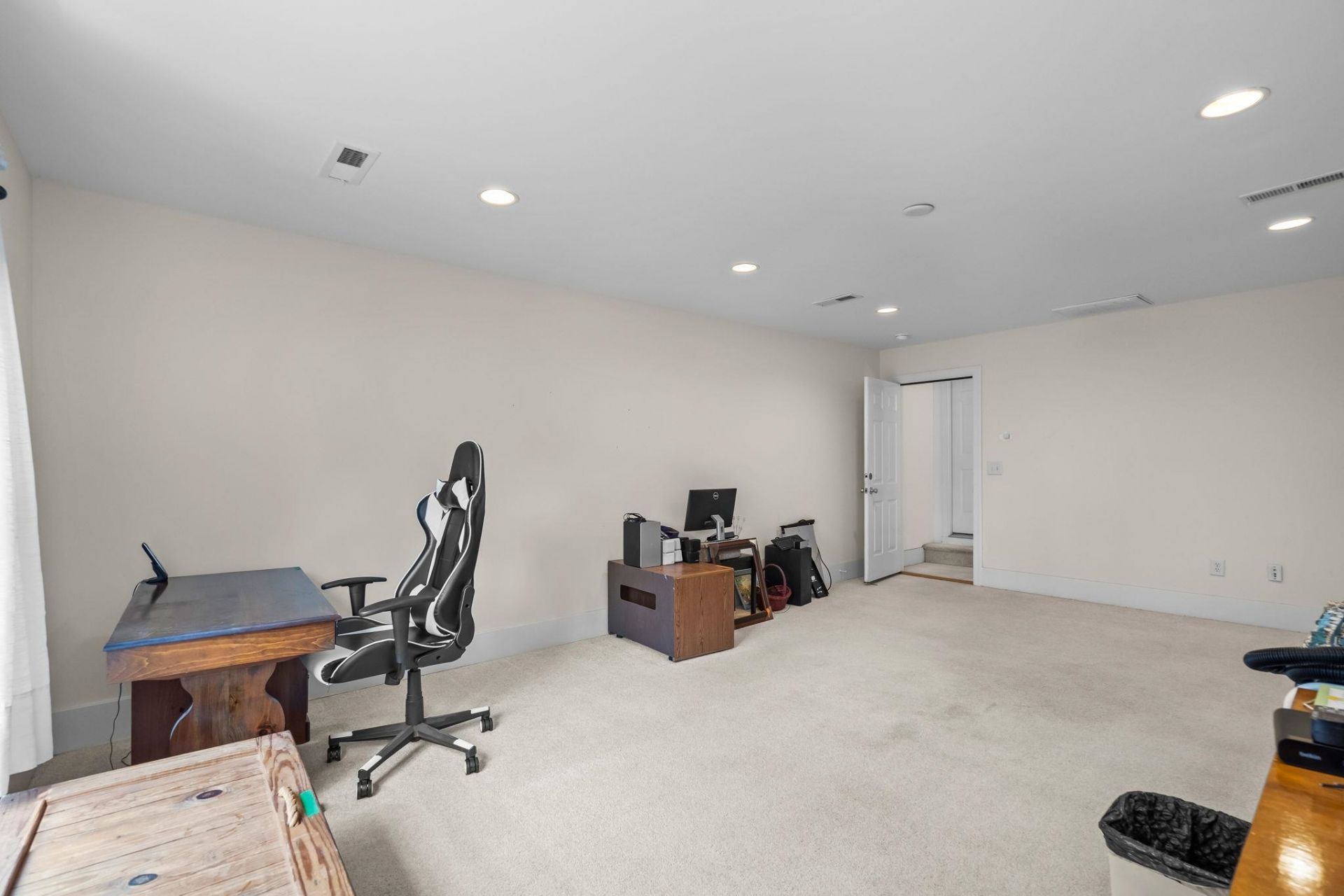 25 Fairway Ln. Photo 57