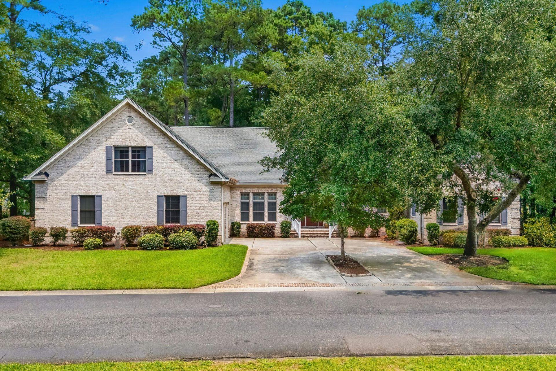 25 Fairway Ln. Photo 64