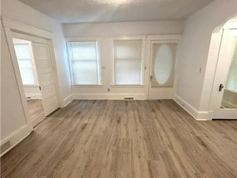 9505 Baltic Road , Cleveland, OH 44102 Photo 3