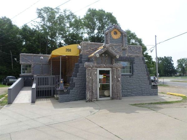208 Napoleon Road, Michigan Center, MI 49254