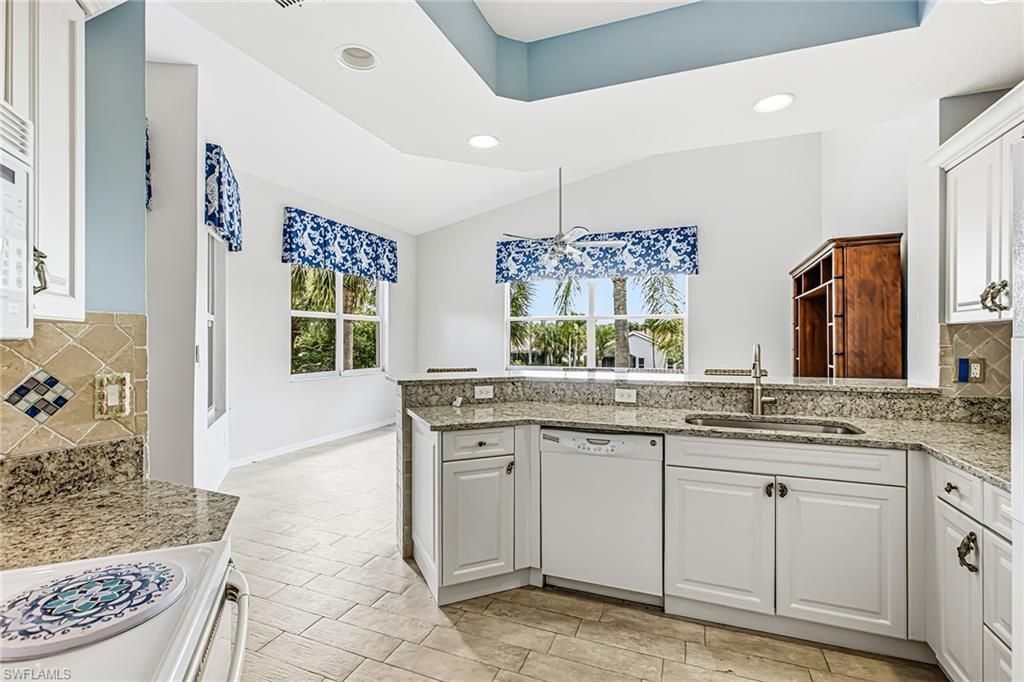 8340 Whisper Trace Way, Unit 205, Naples, FL 34114 Photo