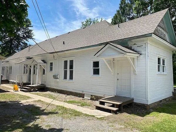 112 S 10th Street , Muskogee, OK 74401