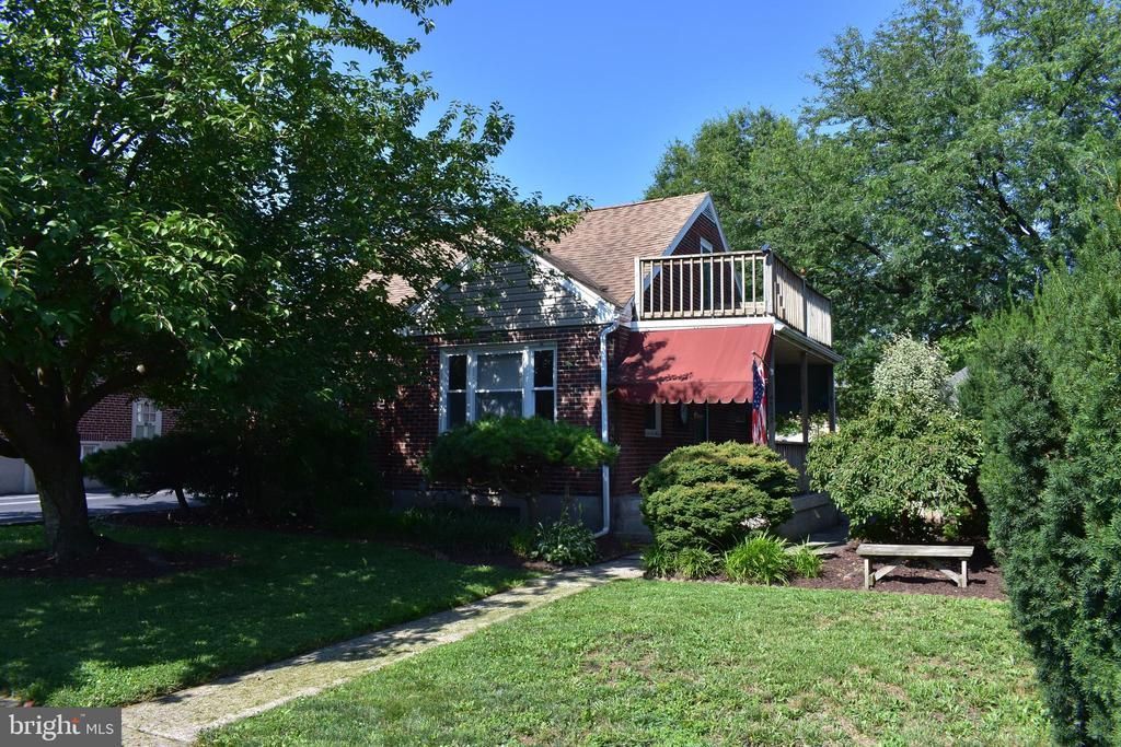 4322 8TH AVENUE , TEMPLE, PA 19560