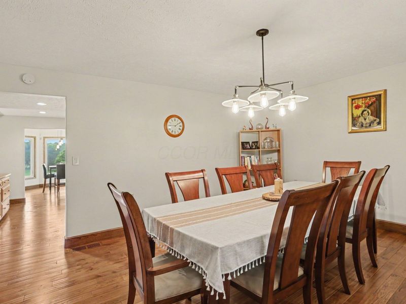 922 Fairway Drive , Howard, OH 43028 Photo 14