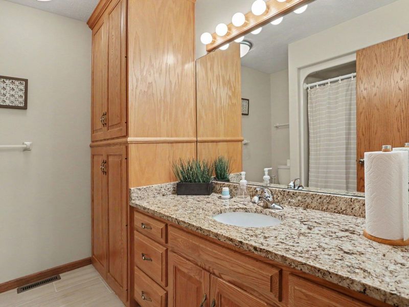 922 Fairway Drive , Howard, OH 43028 Photo 34