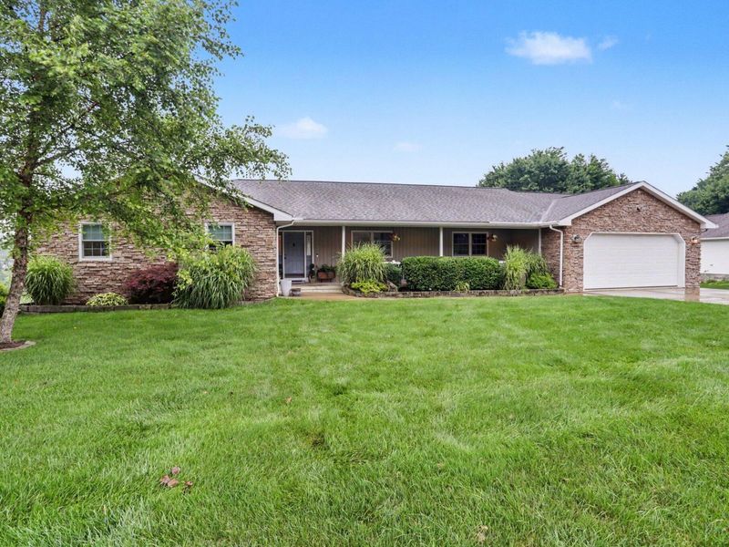 922 Fairway Drive , Howard, OH 43028 Photo 4