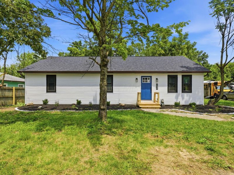 2034 Dunbar Drive, Columbus, OH 43224 Photo 2