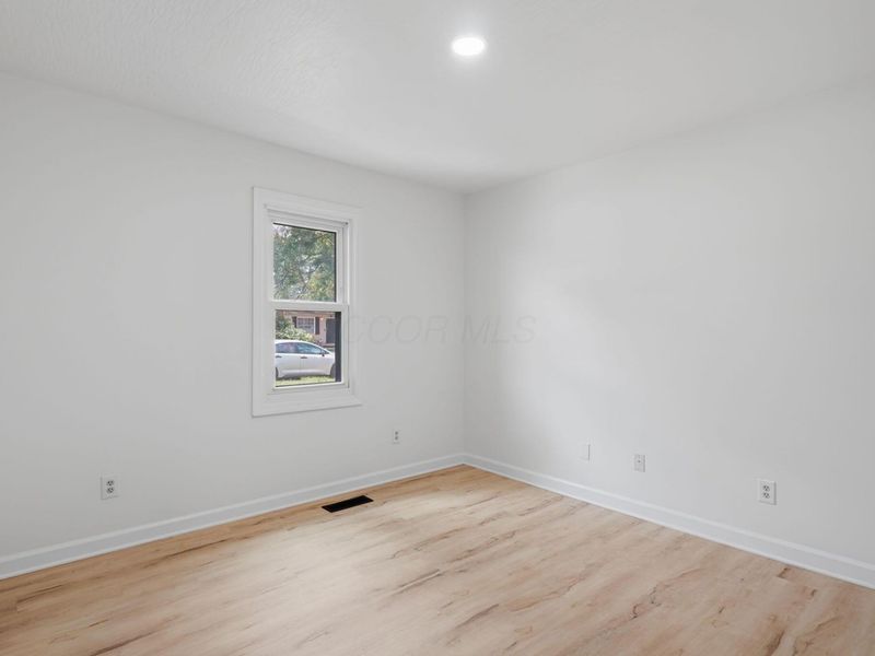 2034 Dunbar Drive, Columbus, OH 43224 Photo 32
