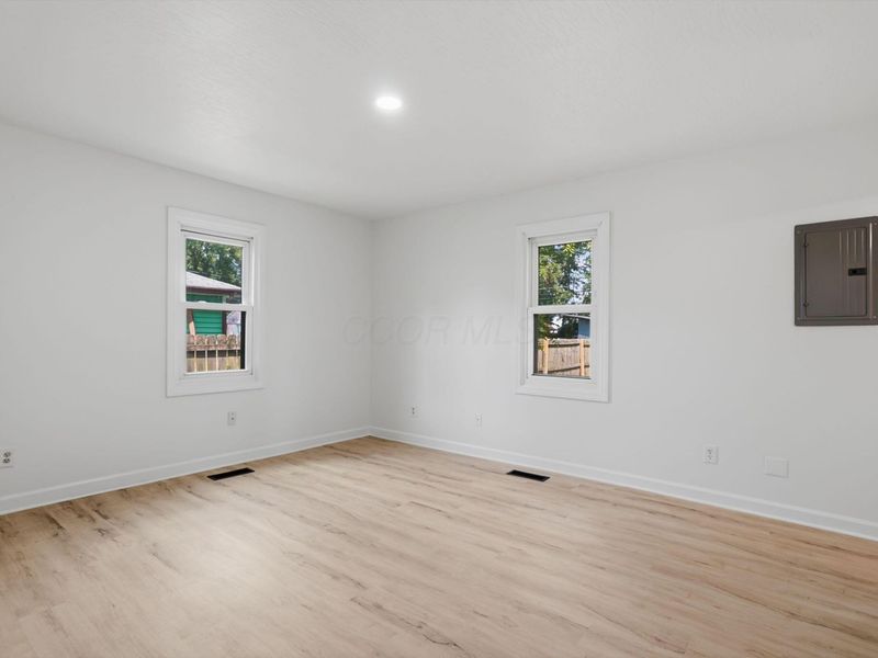 2034 Dunbar Drive, Columbus, OH 43224 Photo 39