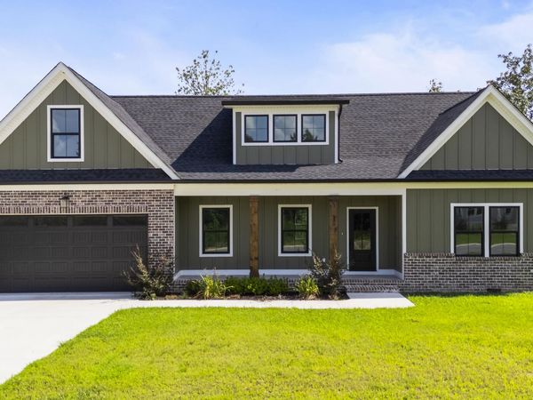 125 Cascade Drive, Rossville, GA 30741