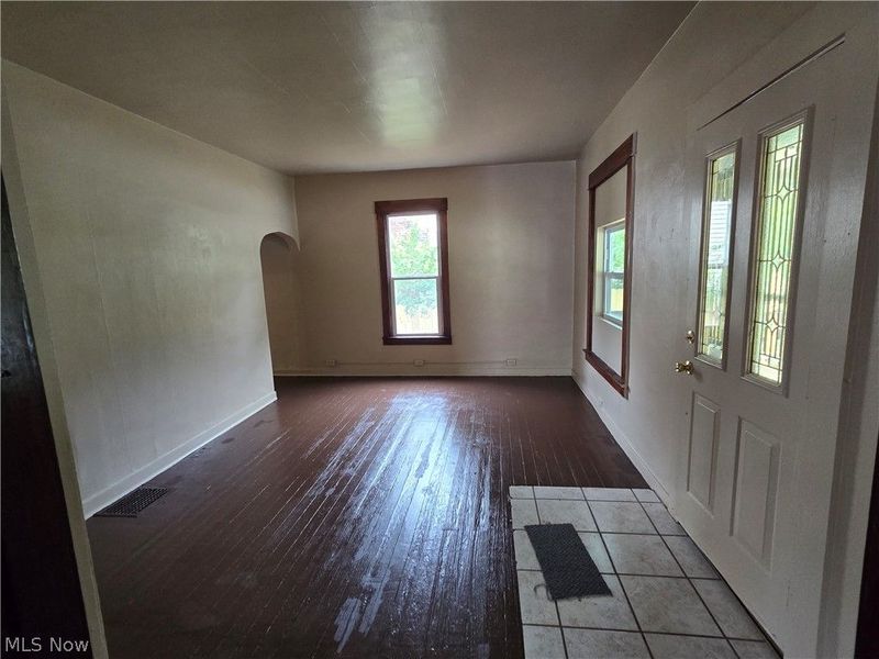 153 Ridgewood Drive , Amsterdam, OH 43903 Photo 3