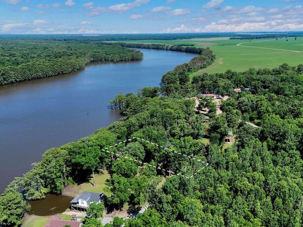 56 CHISHOLM LAKE RD, Ripley, TN 38063