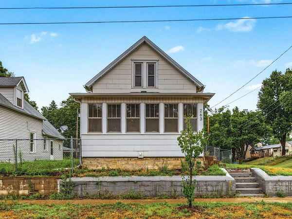263 Cottage Avenue W, Saint Paul, MN 55117