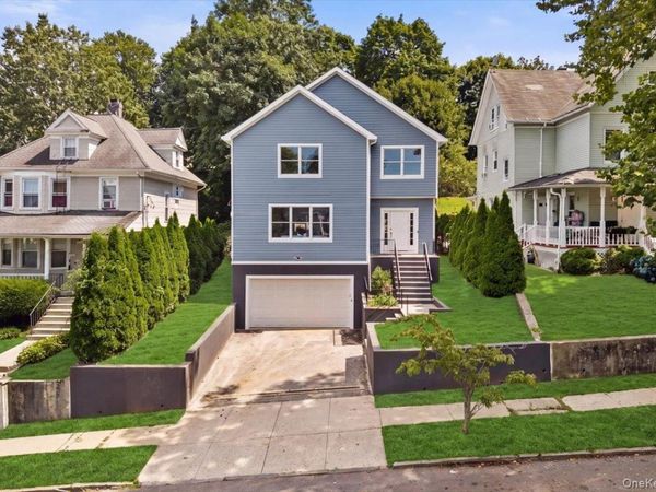 7 Wyanoke Street , White Plains, NY 10606