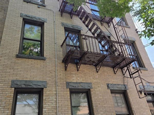 34-17 11th Street , Astoria, NY 11106
