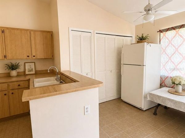 5802 RED DAHLIA COURT , Unit 25, ORLANDO, FL 32807