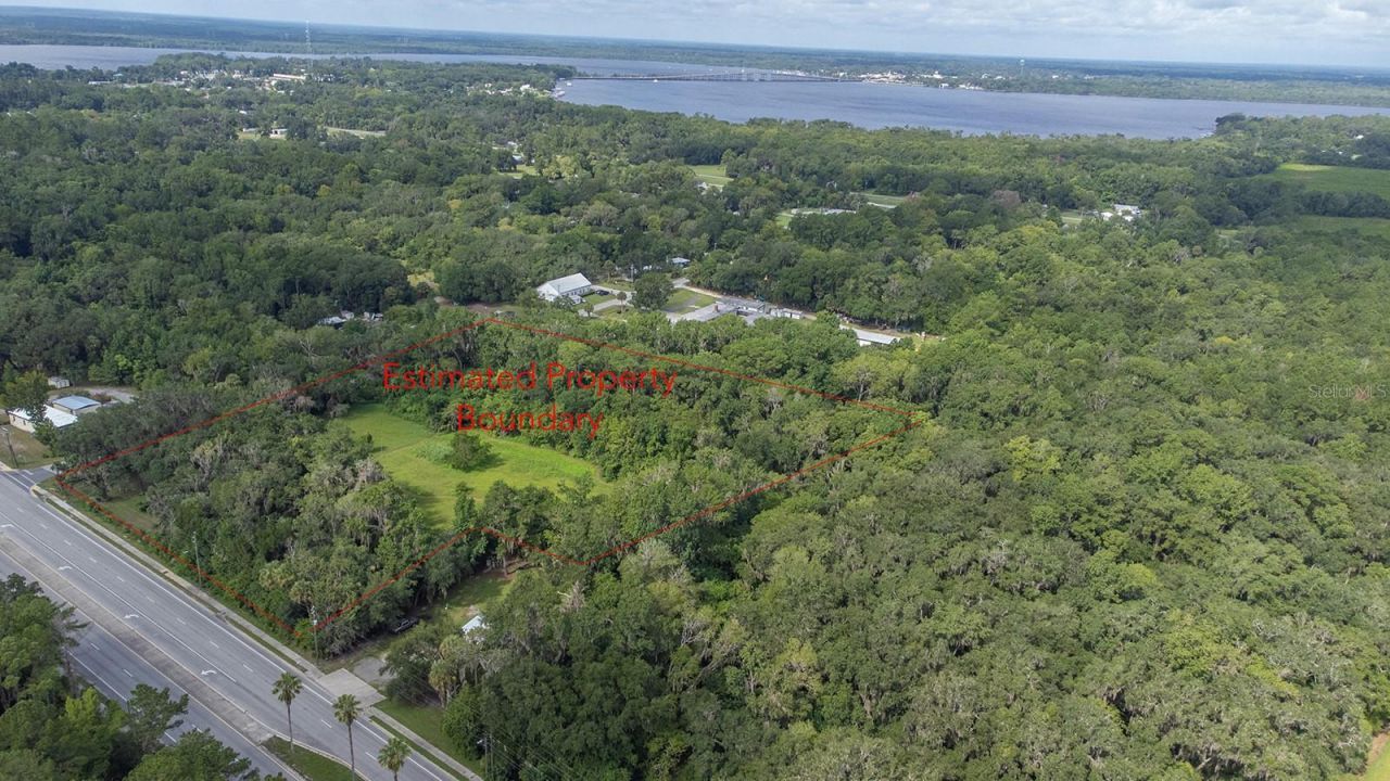 104 W Louis Broer Road , East Palatka, FL 32131 Photo