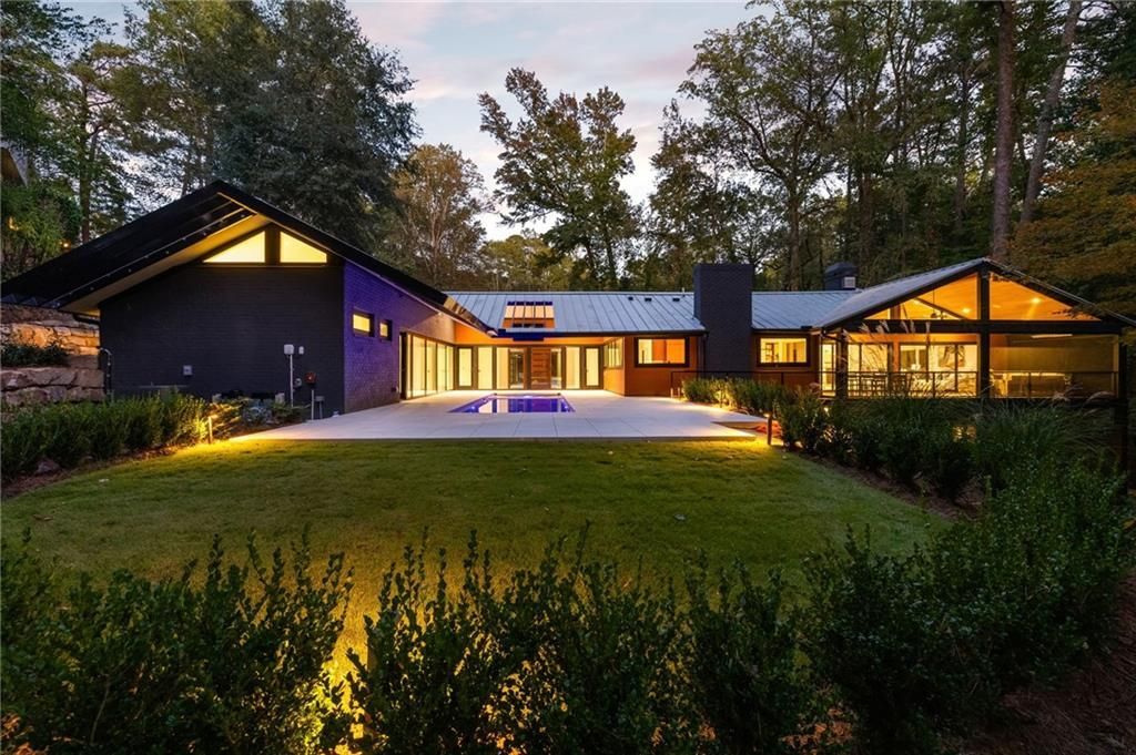 585 Amberidge Trail , Atlanta, GA 30328 Main Photo
