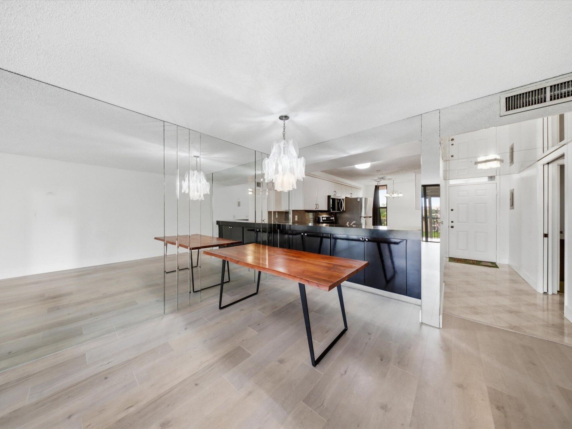 6539 Coral Lake Drive, Unit 403, Margate, FL 33063 Photo