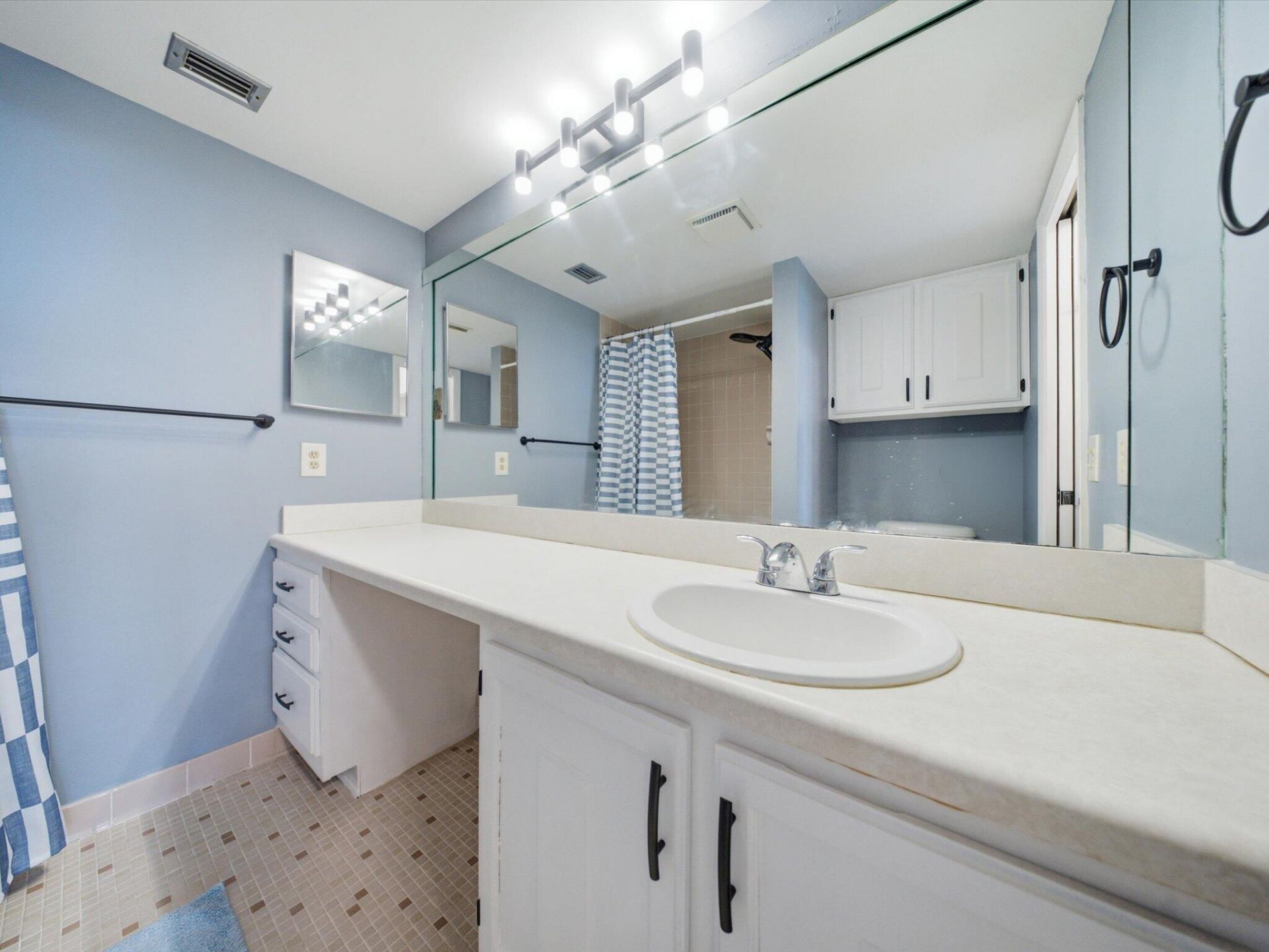 6539 Coral Lake Drive, Unit 403, Margate, FL 33063 Photo