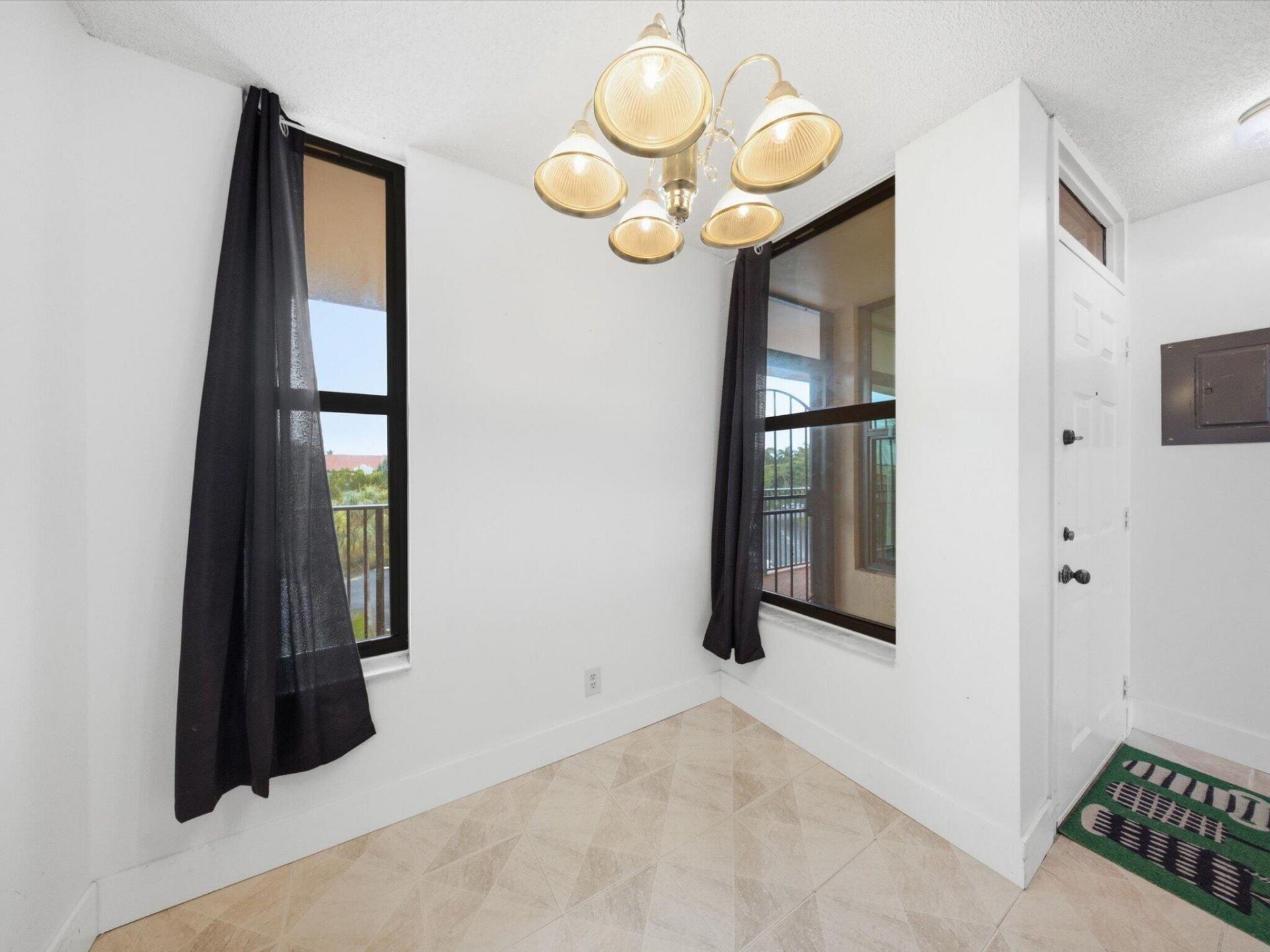 6539 Coral Lake Drive, Unit 403, Margate, FL 33063 Photo