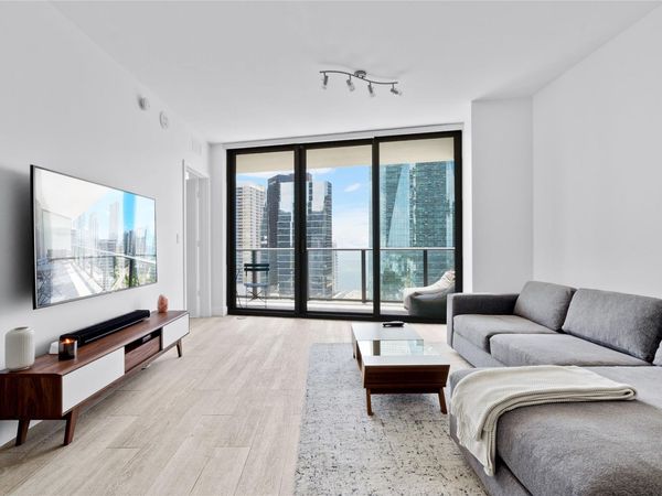 1300 S MIAMI Avenue, Unit 2003, Miami, FL 33130