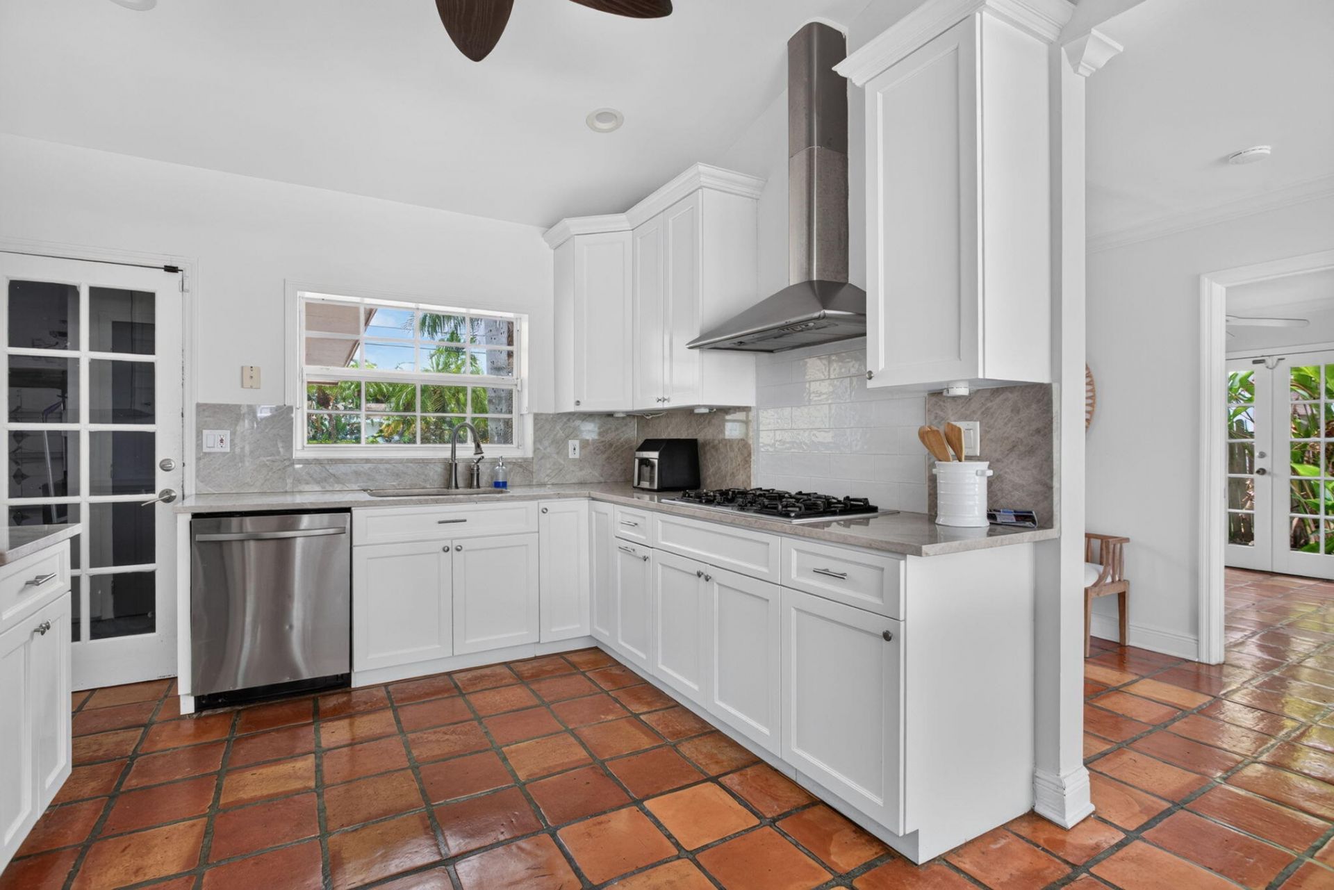 1390 E Terra Mar Drive, Pompano Beach, FL 33062 Photo