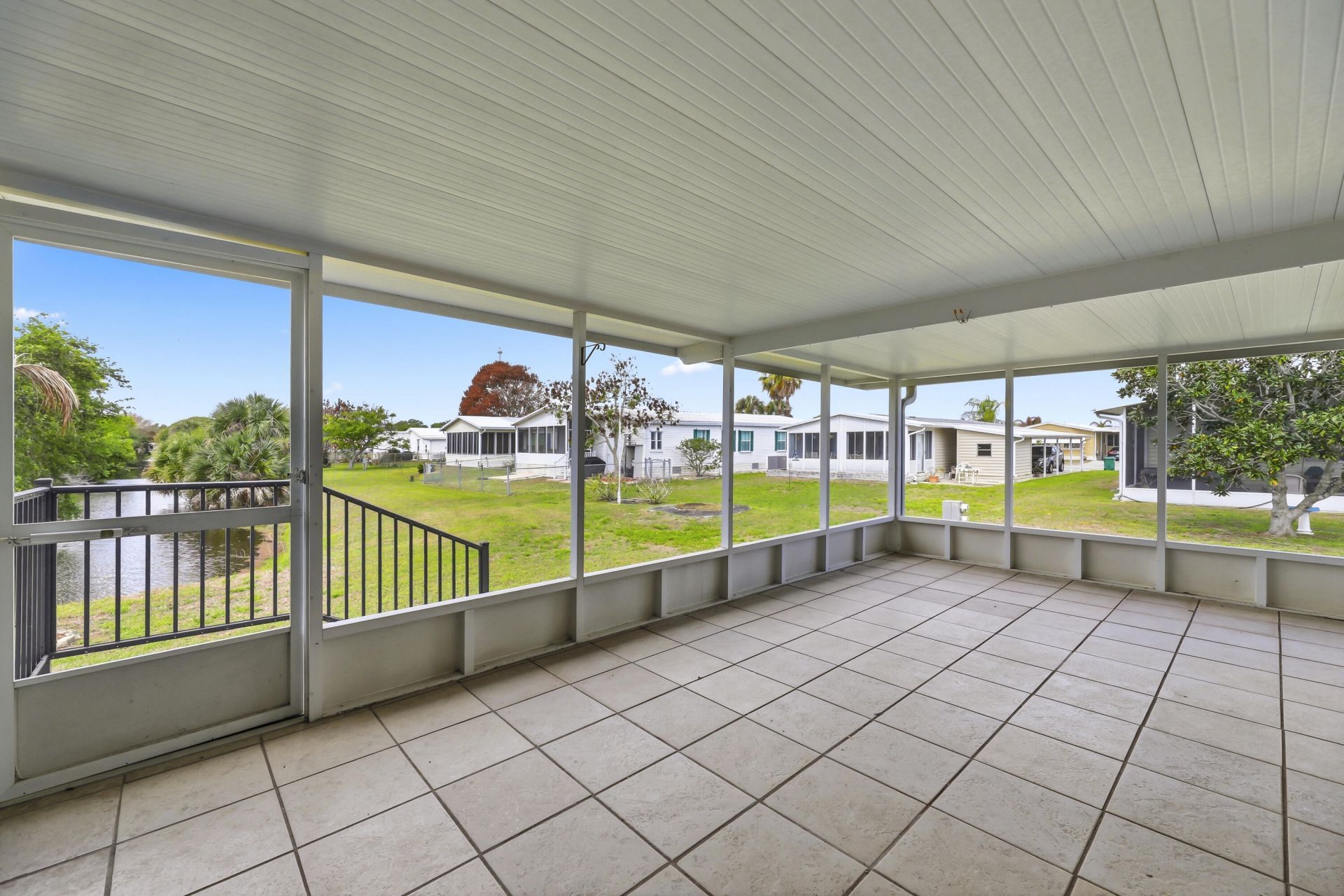 1187 Barefoot Circle, Barefoot Bay, FL 32976 Photo