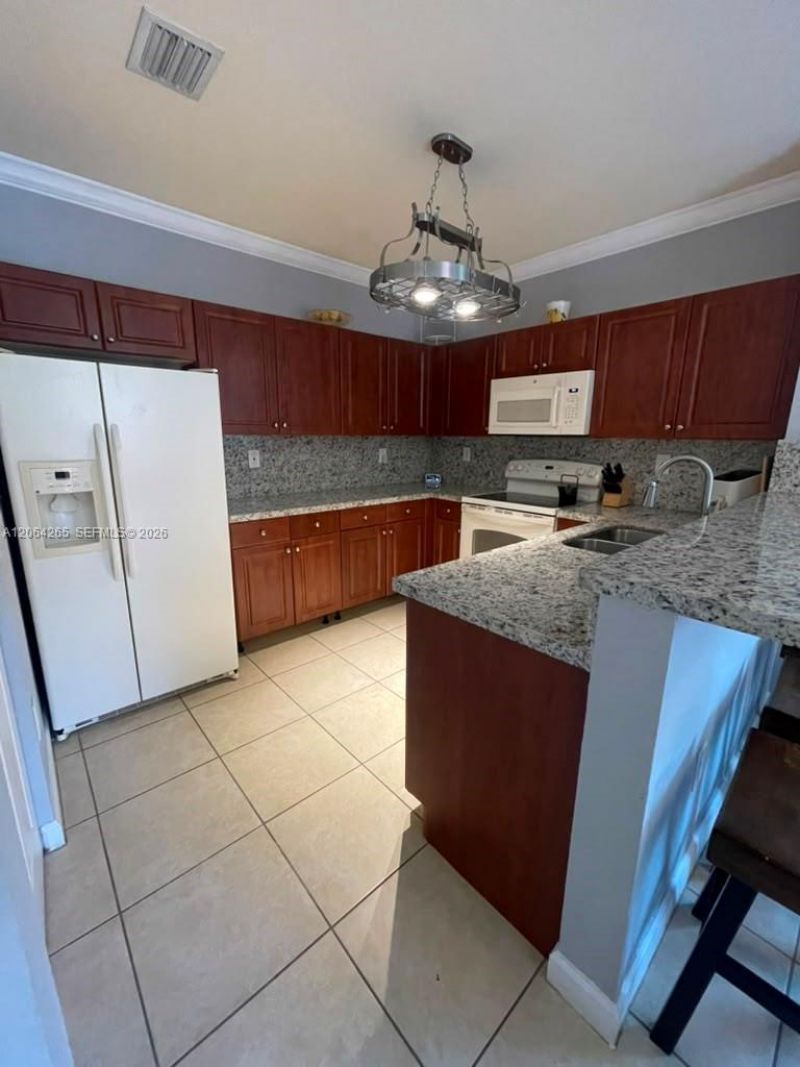 9217 SW 227th St , Unit 12, Cutler Bay, FL 33190 Photo