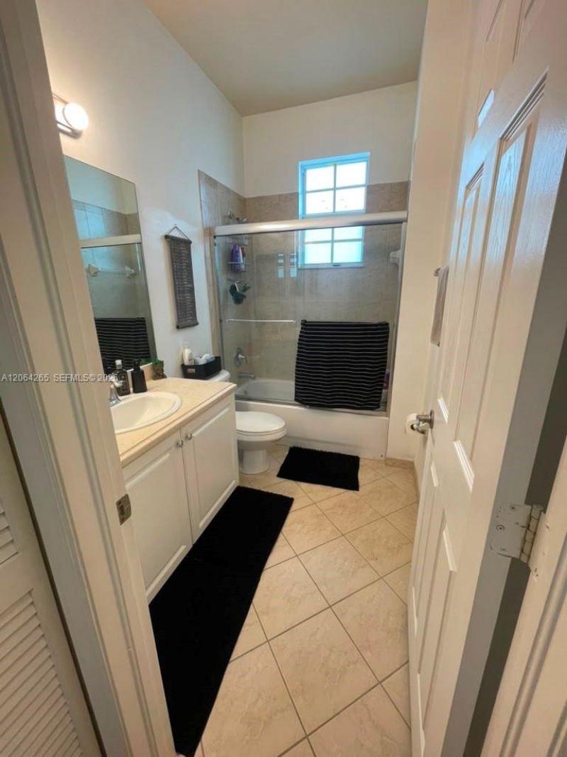9217 SW 227th St , Unit 12, Cutler Bay, FL 33190 Photo