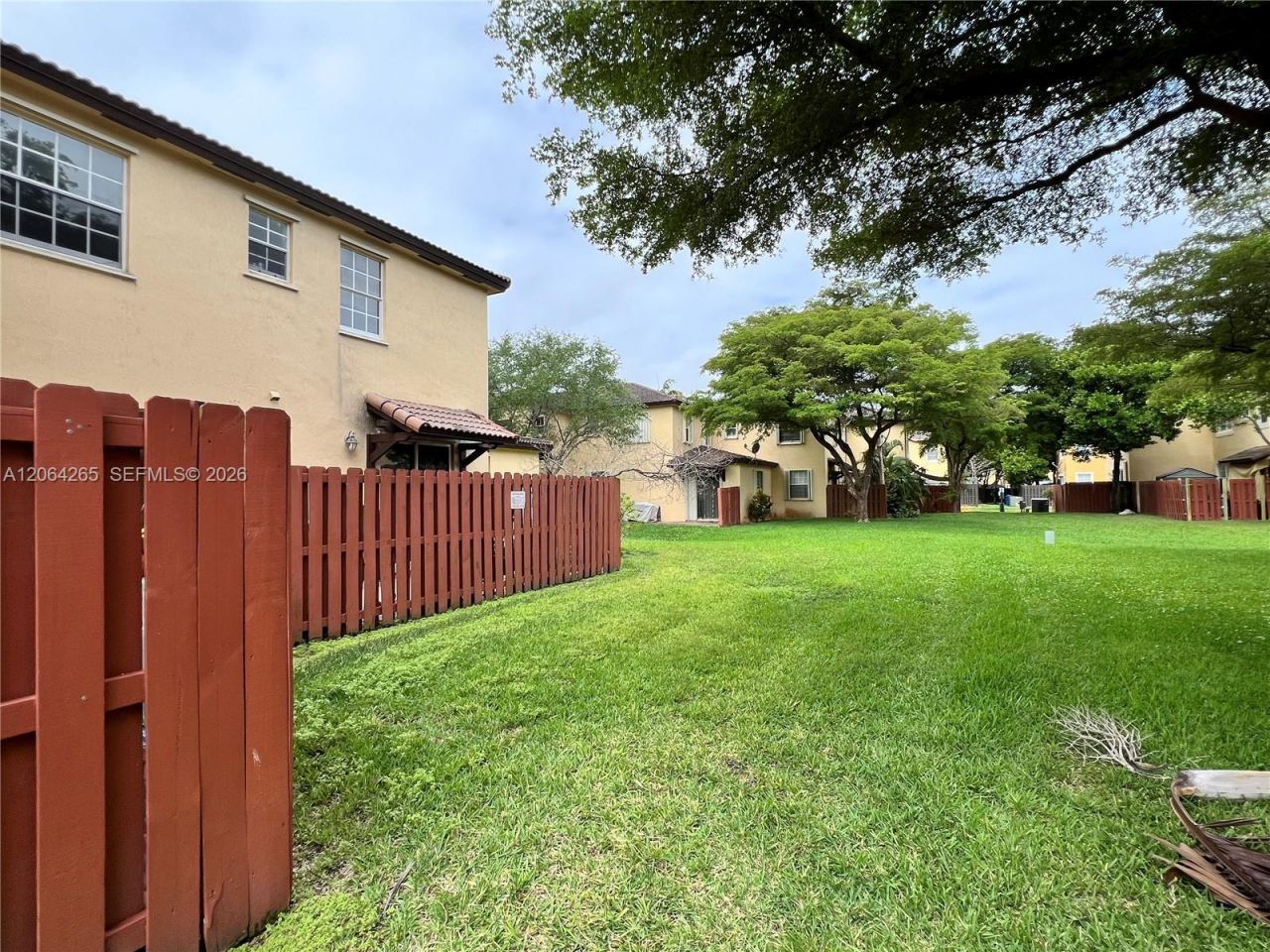 9217 SW 227th St , Unit 12, Cutler Bay, FL 33190 Photo