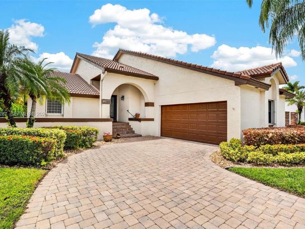 2380 Tallahassee , Weston, FL 33326