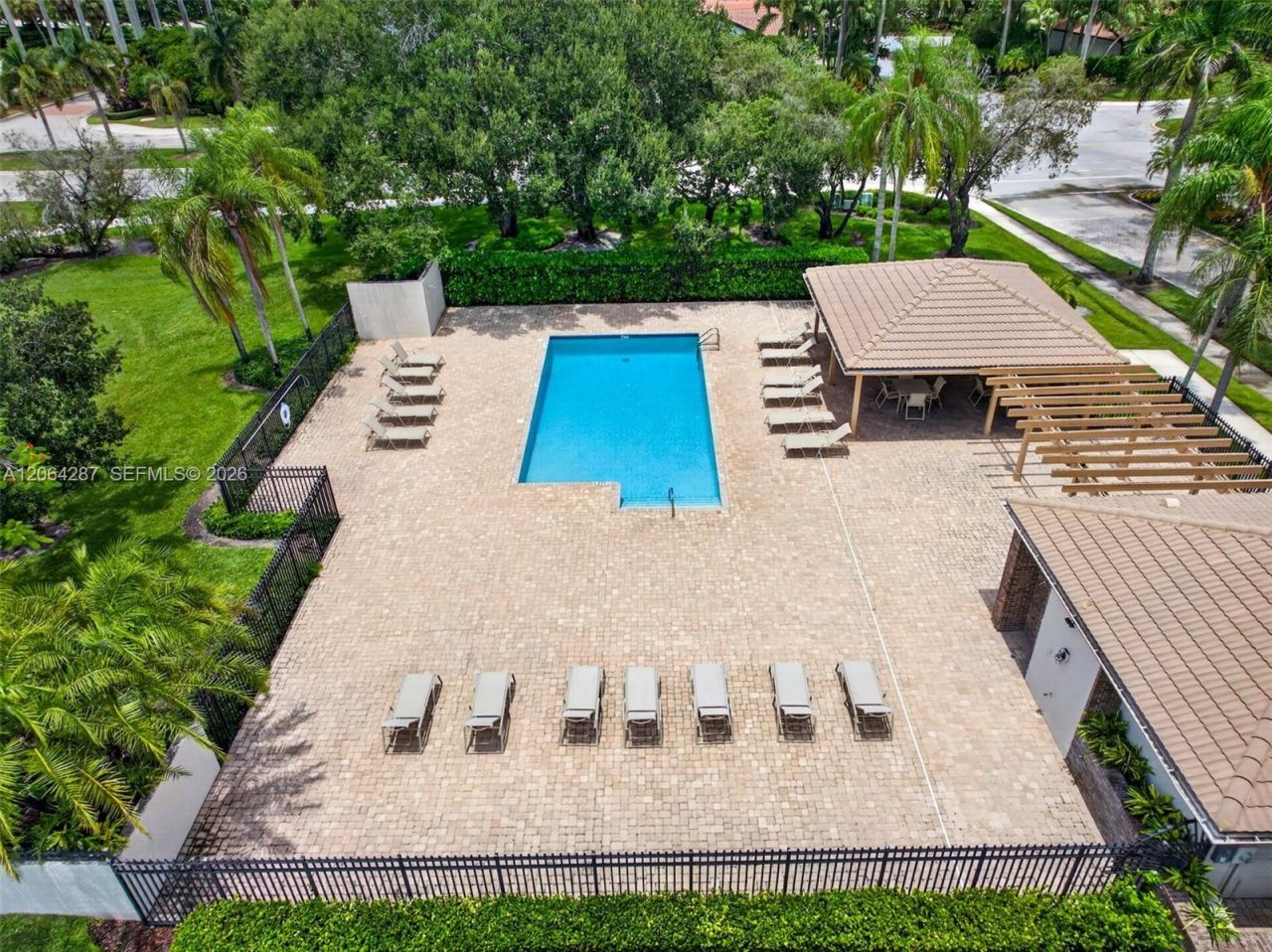 2380 Tallahassee, Weston, FL 33326 Photo