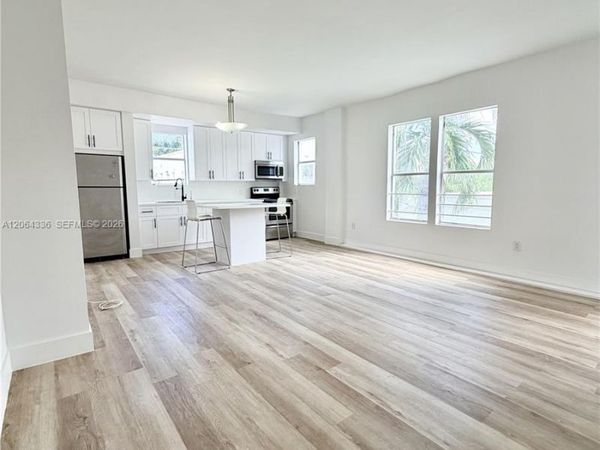737 Jefferson Ave , Unit 204, Miami Beach, FL 33139