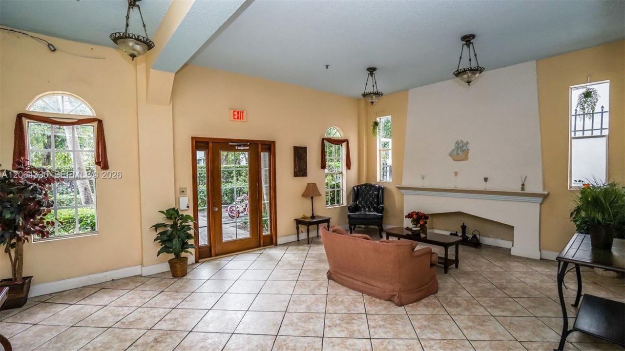 737 Jefferson Ave , Unit 204, Miami Beach, FL 33139 Photo