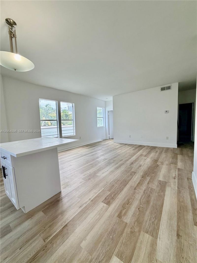 737 Jefferson Ave , Unit 204, Miami Beach, FL 33139 Photo