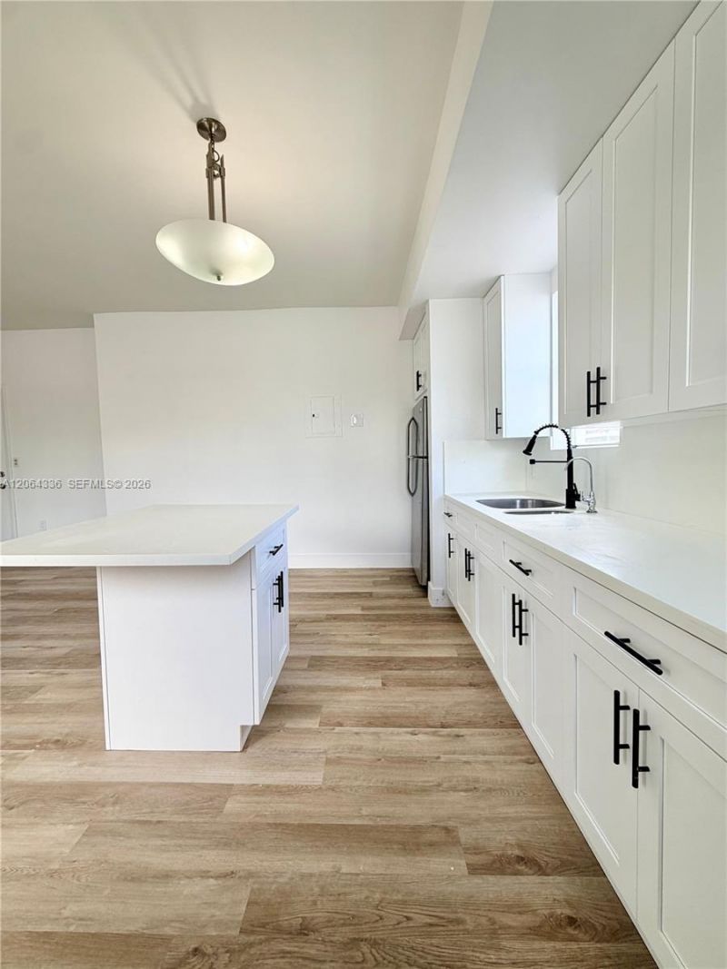 737 Jefferson Ave , Unit 204, Miami Beach, FL 33139 Photo