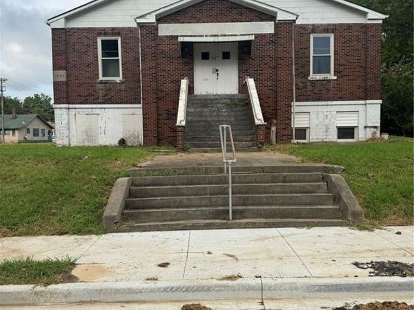 1202 S Sprigg Street , Cape Girardeau, MO 63703