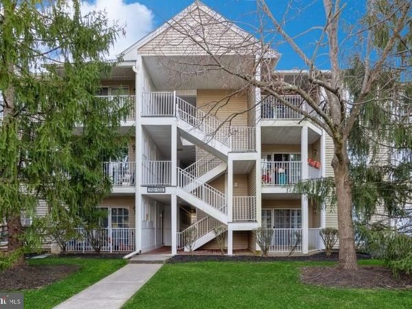133 RACHEL COURT, FRANKLIN PARK, NJ 08823