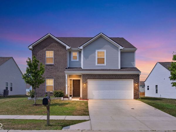 10106 Falls Canyon Lane , Indianapolis, IN 46229