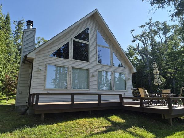 10306 Raven Drive, Ocqueoc, MI 49759