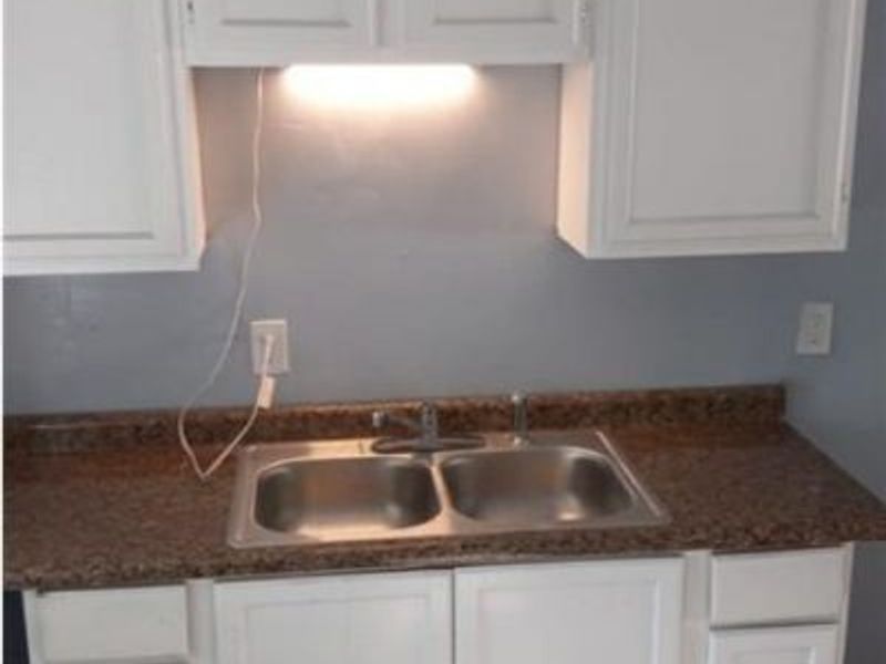 11705 Fairport Avenue , Cleveland, OH 44108 Photo 2