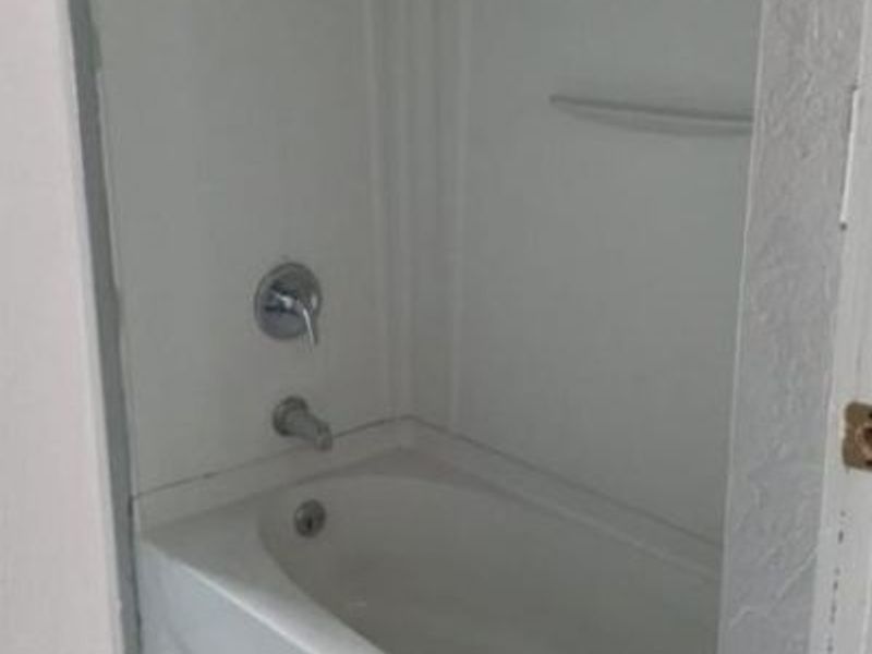 11705 Fairport Avenue , Cleveland, OH 44108 Photo 3