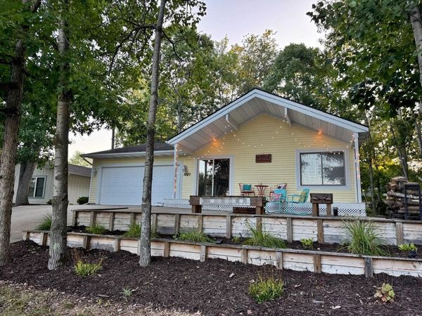 7887 Sixth Street, Canadian Lakes, MI 49346